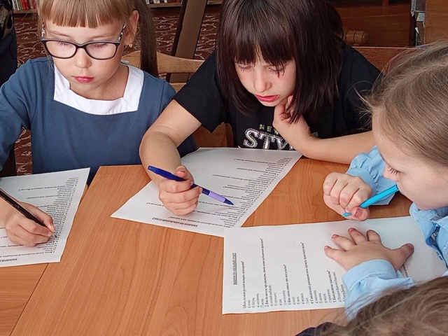 В мир грамотности через библиотеку